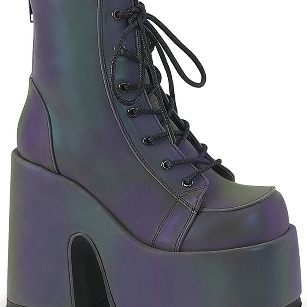 *MUST GO* Plutonium Reflective Platform Boots